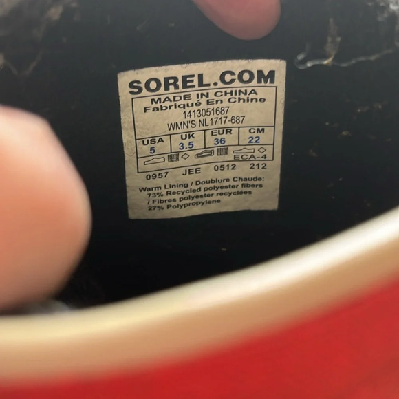 Sorel Women’s Women’s Red Boots Size 5 - Picture 8 of 11